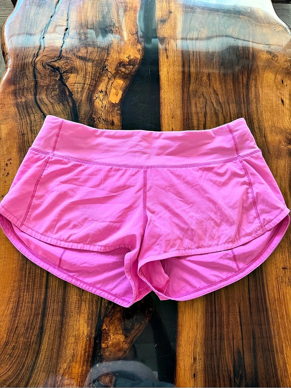 lululemon Speed Up low rise lined Short 2.5" Shorts Pink Size 6 Sonic pink gent